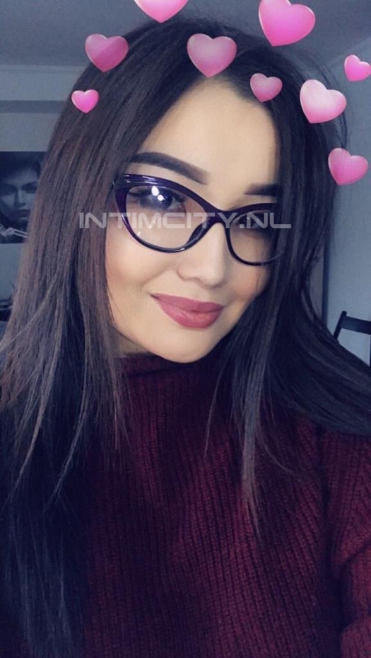 проститутка Диляра, анкета 380679, 28 лет, метро Университет, цена от 5к/час