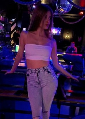 индивидуалка Киска Москва, анкета 450539, 22 года, метро Чкаловская, фото 1