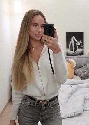 индивидуалка Джулия, анкета 452237, 26 лет, метро Алексеевская, фото 1