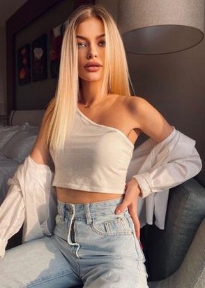 шлюха Полина, анкета 470980, 21 год, метро , фото 2