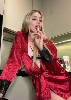 индивидуалка Илона, анкета 489235, 24 года, метро Третьяковская, фото 1