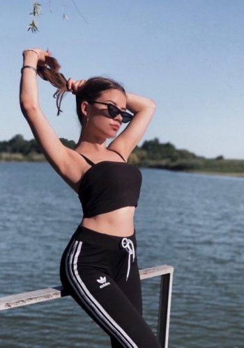 Кира (25), Южное Бутово, 3,500 ₽ час, Окончание на лицо, Ролевые игры, тел +7(953)718-82-81