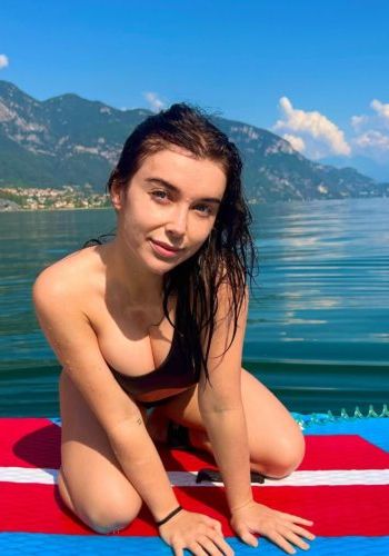 Влада (22), Бирюлёво Восточное, 4,000 ₽ час, Массаж эротический, Окончание в рот, тел +7(900)784-41-15