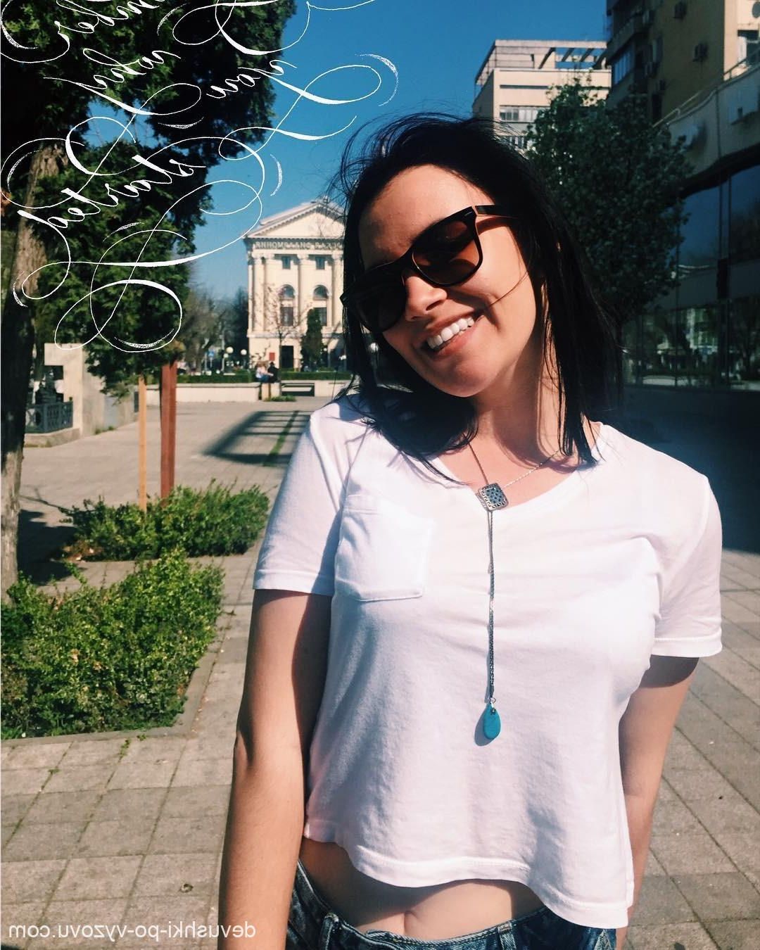 Надя (28), Полянка, 3,000 ₽ час, Секс классический, Окончание на лицо, тел +7(978)325-82-70