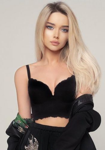 Катька (21), Савёловский, 3,500 ₽ час, Секс классический, Минет без резинки, тел +7(918)871-97-16