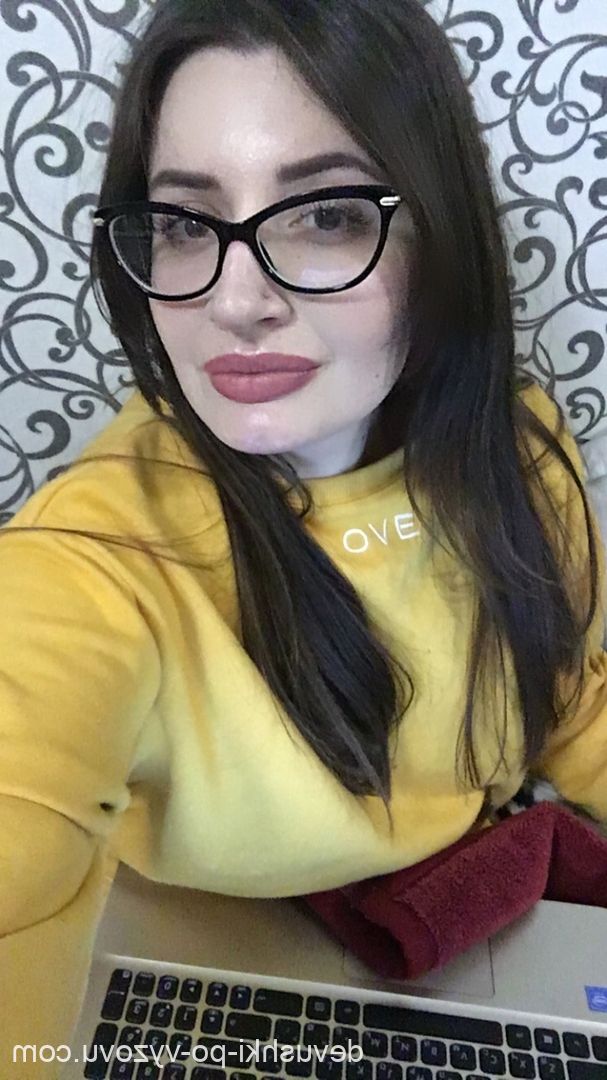 Янка (24), Шаболовская, 3,500 ₽ час, Секс классический, Минет в презервативе, тел +7(999)475-48-78