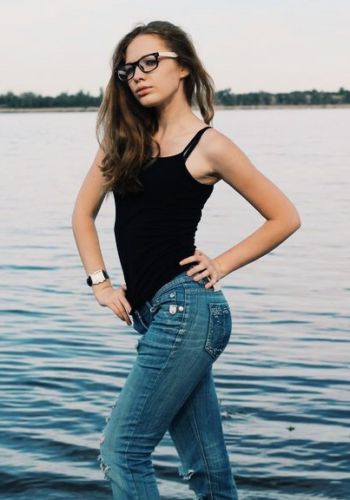 Анжела (25), No phrase key specified, 7,000 ₽ час, Минет в презервативе, Стриптиз профи, тел +7(950)647-31-86