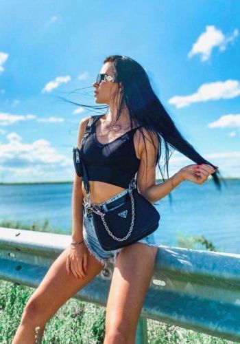 Лиля (25), No phrase key specified, 5,000 ₽ час, Окончание в рот, Госпожа, тел +7(904)940-37-08