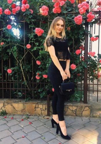  Лиза (25), Нагорный, 3,500 ₽ час, Минет глубокий, Госпожа, тел +7(918)058-50-14