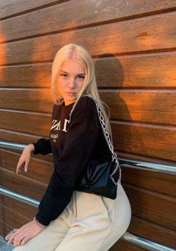  Лия (25), Восточный, 5,000 ₽ час, Секс классический, Массаж расслабляющий, тел +7(995)276-20-75