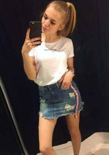   Ольга (24), Пионерская, 5,000 ₽ час, Стриптиз профи, Окончание на лицо, тел +7(995)927-32-23