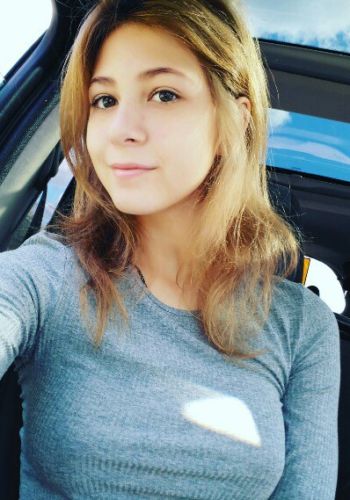 Надежда (24), Беляево, 3,500 ₽ час, Минет глубокий, Окончание в рот, тел +7(988)571-75-93