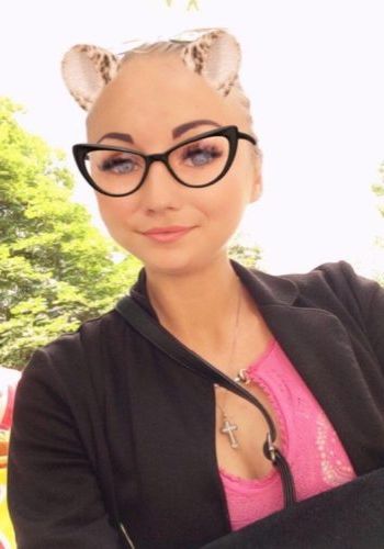 Лия (21), Новоясеневская, 3,500 ₽ час, Минет глубокий, Окончание на лицо, тел +7(931)465-21-71