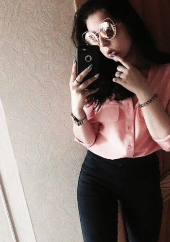 Рина (28), No phrase key specified, 3,500 ₽ час, Минет без резинки, Золотой дождь вам (мужчине), тел +7(953)640-64-91