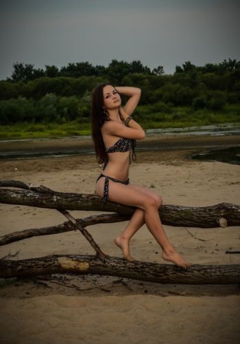 Натусик (21), Щербинка, 3,500 ₽ час, Минет в презервативе, Массаж расслабляющий, тел +7(917)810-35-23