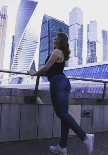 Алина (25), Охотный ряд, 3,500 ₽ час, Секс классический, Минет в машине, тел +7(901)615-79-37