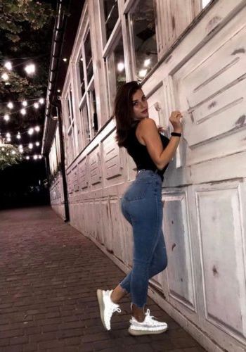  Надин (27), Тургеневская, 5,000 ₽ час, Куннилингус, Массаж эротический, тел +7(927)478-91-14