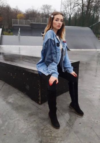  Наденька (25), Тургеневская, 5,000 ₽ час, Массаж эротический, Окончание в рот, тел +7(999)572-52-06