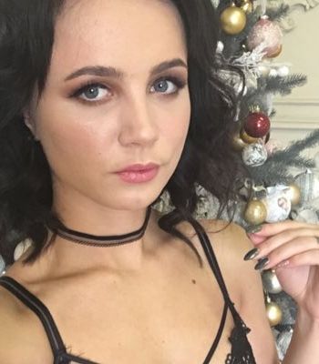 Окси (26), Чеховская, 3,500 ₽ час, Секс классический, Минет в презервативе, тел +7(918)897-71-19