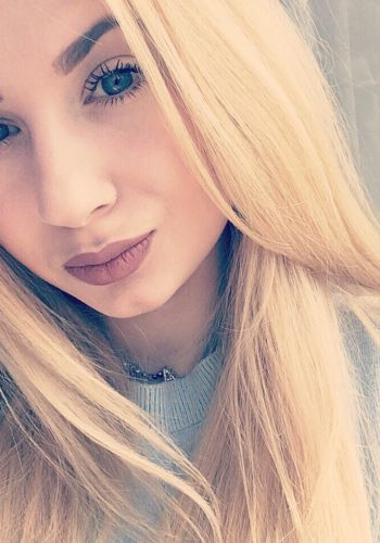 Аленка (25), Красносельская, 3,500 ₽ час, Минет глубокий, Окончание на грудь, тел +7(902)579-75-92