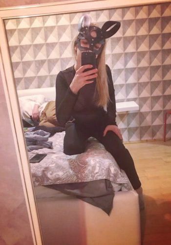 Дашута (26), Улица Дмитриевского, 3,500 ₽ час, Секс классический, Окончание на лицо, тел +7(988)160-43-75