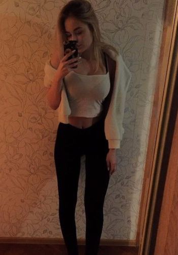 Виола (21), Ярославский, 3,500 ₽ час, Куннилингус, Массаж эротический, тел +7(999)915-58-17