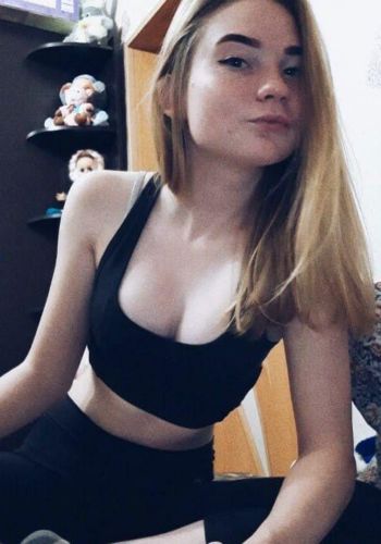 Дарина (25), Саларьево, 3,500 ₽ час, Стриптиз профи, Госпожа, тел +7(902)127-29-87