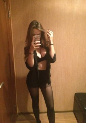 Майя (21), Домодедовская, 3,500 ₽ час, Секс классический, Минет без резинки, тел +7(908)387-83-08