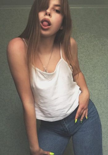 Клара (24), Новогиреево, 3,500 ₽ час, Окончание в рот, Окончание на лицо, тел +7(921)547-68-16