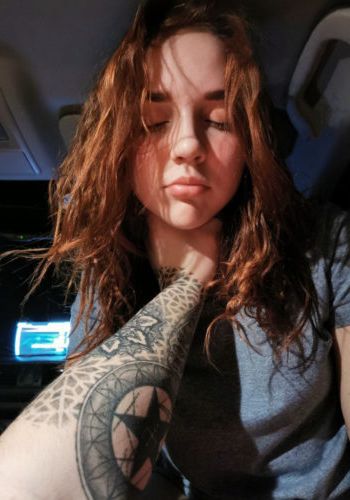 Аминочка (21), Отрадное, 3,500 ₽ час, Минет глубокий, Окончание на лицо, тел +7(919)549-26-75