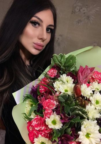 Ольга (24), Октябрьская, 3,500 ₽ час, Минет в презервативе, Госпожа, тел +7(989)827-29-08