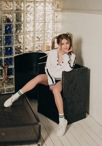 Роксана (20), Минская, 3,500 ₽ час, Секс классический, Минет глубокий, тел +7(995)765-97-04