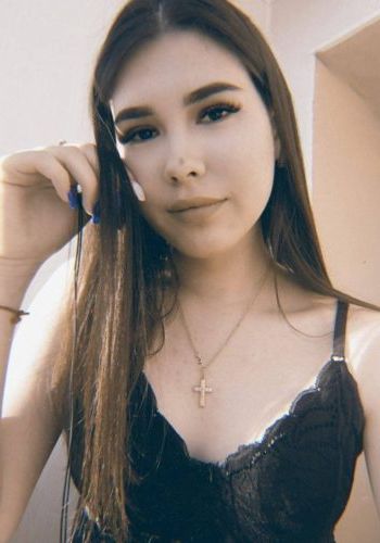 Дарина (21), Тургеневская, 3,000 ₽ час, Минет в презервативе, Куннилингус, тел +7(950)245-26-80