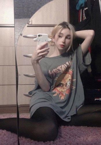 Людочка (23), Филевский парк, 3,000 ₽ час, Минет без резинки, Окончание на лицо, тел +7(953)572-82-85