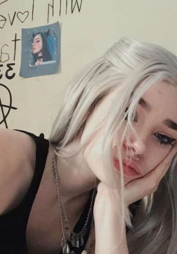 Таня (21), Домодедовская, 3,500 ₽ час, Минет в презервативе, Минет глубокий, тел +7(918)748-15-90