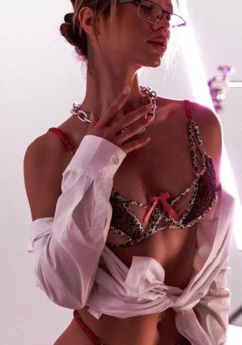 Мила (24), Внуковское, 6,000 ₽ час, Секс классический, Минет в машине, тел +7(953)715-25-28