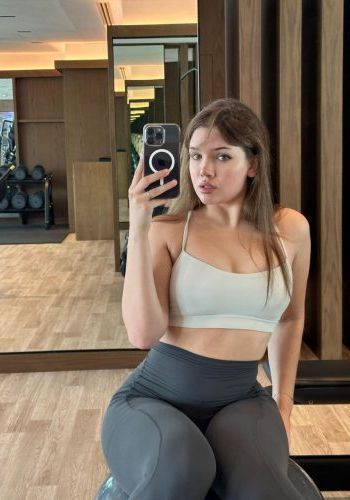 Катька (22), Гольяново, 6,000 ₽ час, Минет в презервативе, Окончание на грудь, тел +7(989)758-52-69