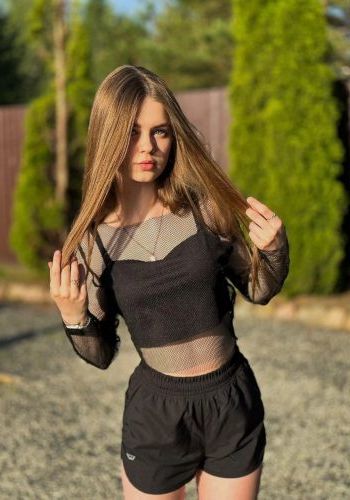 Светланка (27), Новоясеневская, 10,000 ₽ час, Минет глубокий, Куннилингус, тел +7(938)875-73-95