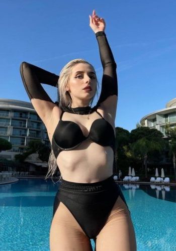 Светка (24), Фили-Давыдково, 3,000 ₽ час, Секс классический, Лесби откровенное, тел +7(952)306-74-37