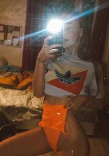 Крис (24), Хорошёво-Мнёвники, 3,000 ₽ час, Минет в презервативе, Окончание на лицо, тел +7(919)983-35-37