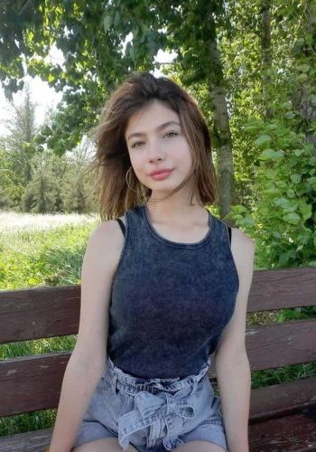 Марфа (27), Отрадное, 7,000 ₽ час, Куннилингус, Массаж эротический, тел +7(902)530-15-45