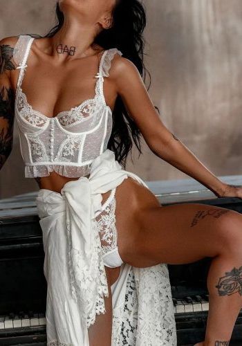 Лидочка (28), Дмитровский, 6,000 ₽ час, Минет в презервативе, Минет глубокий, тел +7(953)523-70-98