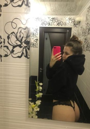 Лена (25), Ново-Переделкино, 3,000 ₽ час, Куннилингус, Окончание на лицо, тел +7(978)675-34-32