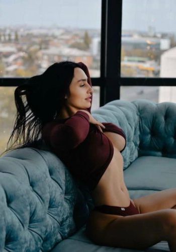 Ева (28), Красносельский, 3,000 ₽ час, Минет в презервативе, Окончание на грудь, тел +7(978)395-94-35