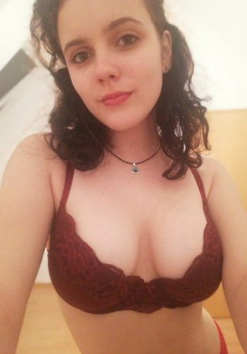 Ульяна (20), Зюзино, 3,000 ₽ час, Минет без резинки, Окончание на лицо, тел +7(999)497-59-28