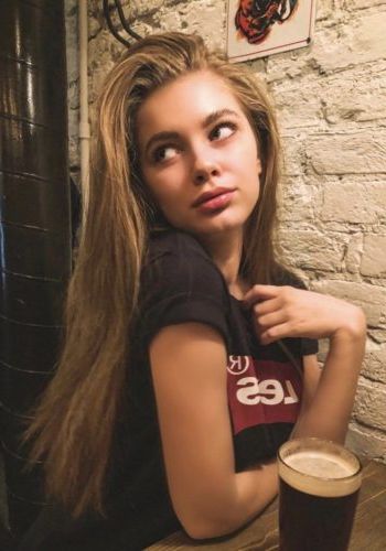 Яна (27), Якиманка, 3,000 ₽ час, Минет глубокий, Окончание в рот, тел +7(989)267-92-62