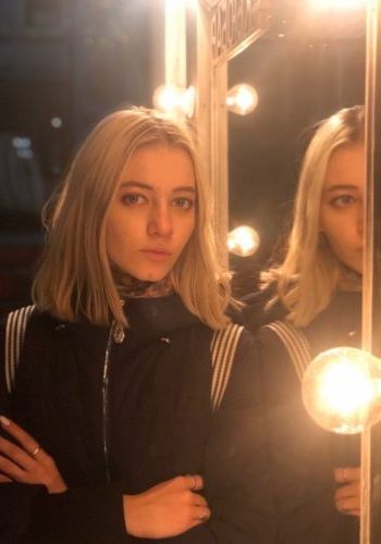 Оксана (31), Новоясеневская, 3,000 ₽ час, Секс классический, Минет в презервативе, тел +7(908)820-62-46