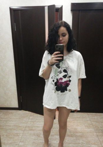 Марианна (31), Проспект Вернадского, 3,500 ₽ час, Окончание на лицо, Фистинг классический, тел +7(952)975-51-61