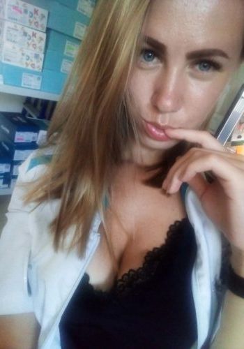 Маша (28), Хорошёвский, 3,000 ₽ час, Массаж эротический, Окончание в рот, тел +7(988)517-93-04