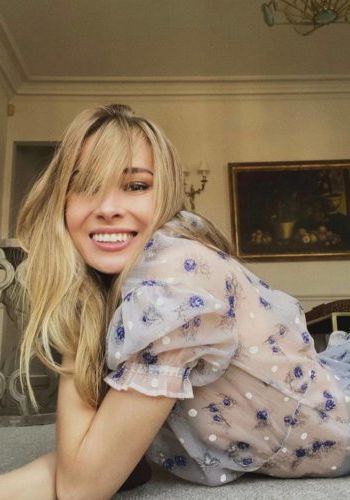 Инна (27), Южное Бутово, 3,000 ₽ час, Массаж расслабляющий, Золотой дождь вам (мужчине), тел +7(908)150-90-85